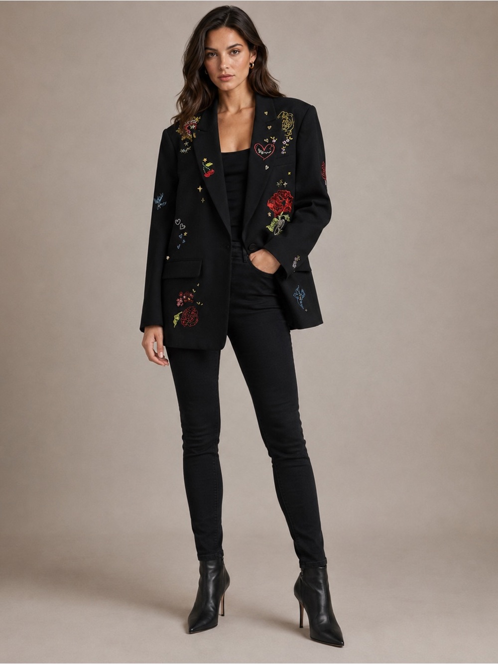 Cinq à Sept Black Embroidered Blazer Jacket Floral Heart Paris Detail